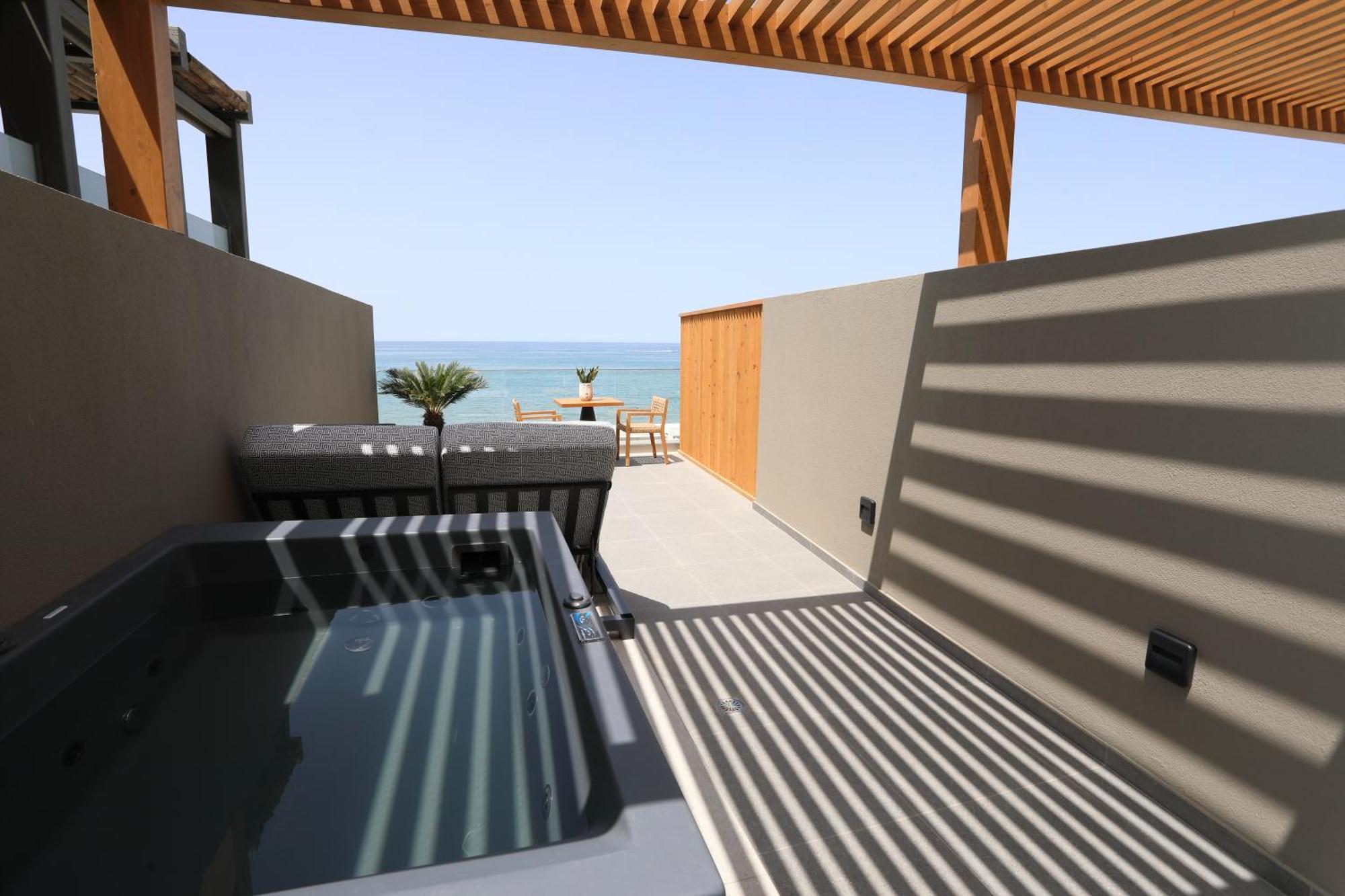 Ammos Suites Rethymno  Exterior photo